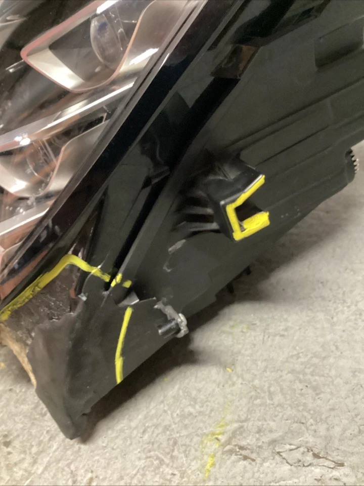 2019-2024 LEXUS RC350 RC300 RC F LEFT LH DRIVER SIDE HEADLIGHT OEM TRIPPLE BEAM - Image 4 of 4