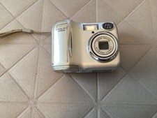 Nikon COOLPIX 2200 2.0MP Digital Camera - Silver
