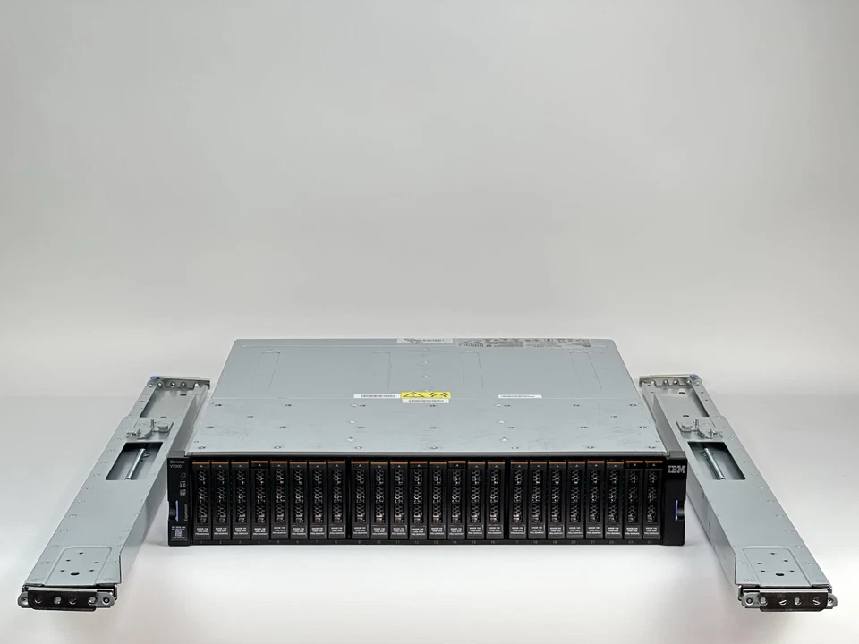 IBM Storwize V7000 Gen2 14.4TB 24x 600GB 15k Expansion 2x PSU Rails 24x 2076-24F - Image 2 of 4