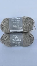 Patons Classic Worsted Wool Yarn Lot of 2 3.5 oz Skeins 244077 Natural dyelot 31