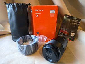 Sony FE 90mm f/2.8 Macro G OSS Lens Sony E-Mount SEL90M28G 62mm