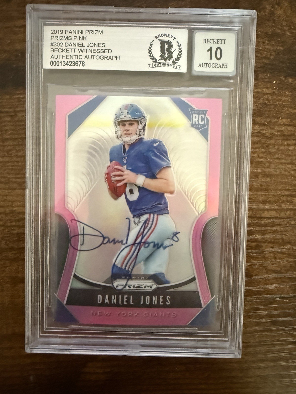 2019 Panini Prizm Pink - Daniel Jones Auto (RC) BGS 10 Auto