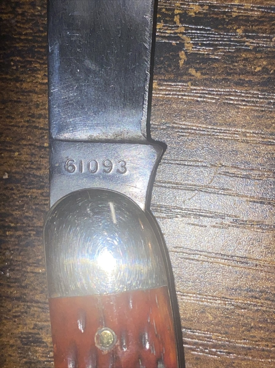 CASE XX 1940-64 61093 TEXAS TOOTHPICK Knife Red Bone Handles