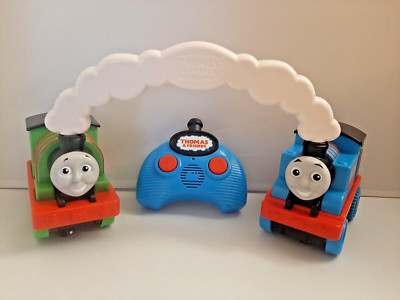 thomas & friends Race and Chase Thomas Percy Train Remote Control Toy