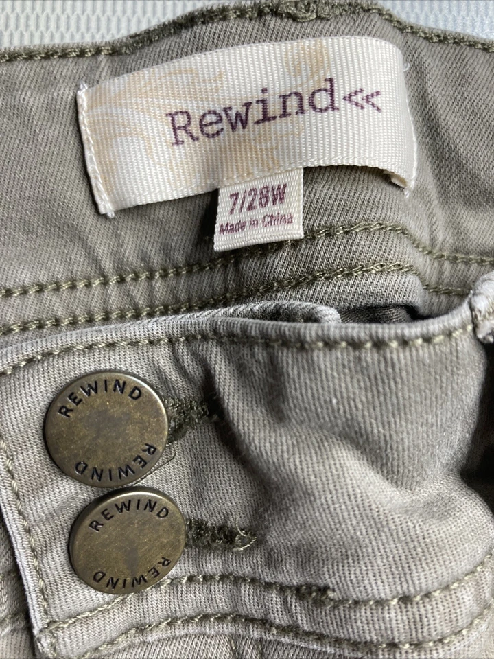 Pantalones cargo para mujer Rewind caqui talla 7/28w Foto 4 de 4
