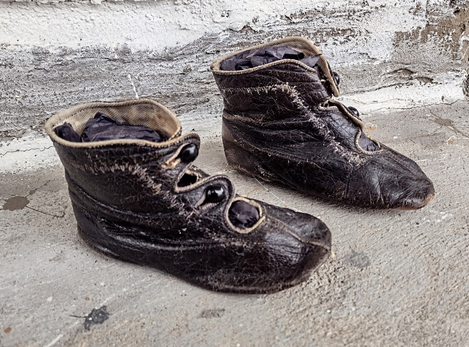 Antique Victorian Embroidered Leather High Top Button Up Black Baby Shoes