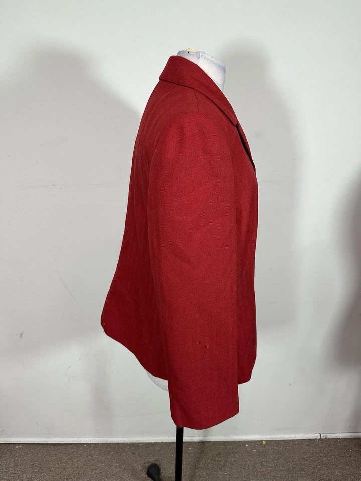 Jones Wear Women’s Red Color Long Sleeve Jacket Size 16  - Image 3 of 4