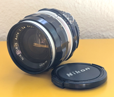Nikon Nikkor-S Auto 35mm f2.8 Non Ai MF Wide Angle Lens W Caps +