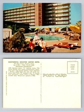 Houston, TX-Texas, Continental Houston Motor Hotel Pool Patio Vintage Postcard