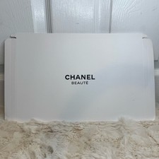 CHANEL BEAUTE CLASSIC BOX 12  x 8  x .05  