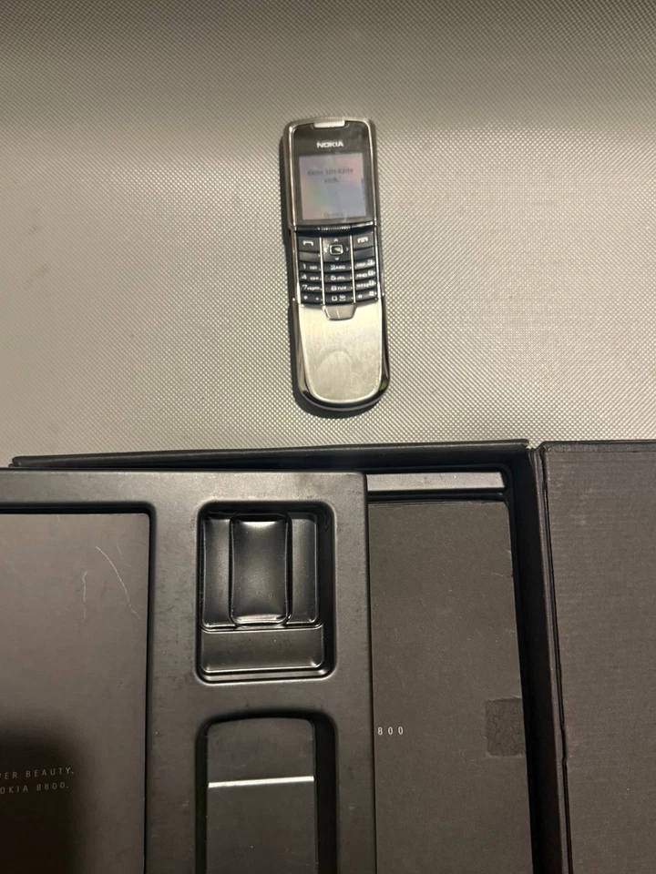 Nokia 8800 classic OVP - Bild 2 von 4