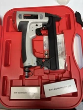 Craftsman 20 Gauge Staple Gun , W/ Staples, And Case , Used 