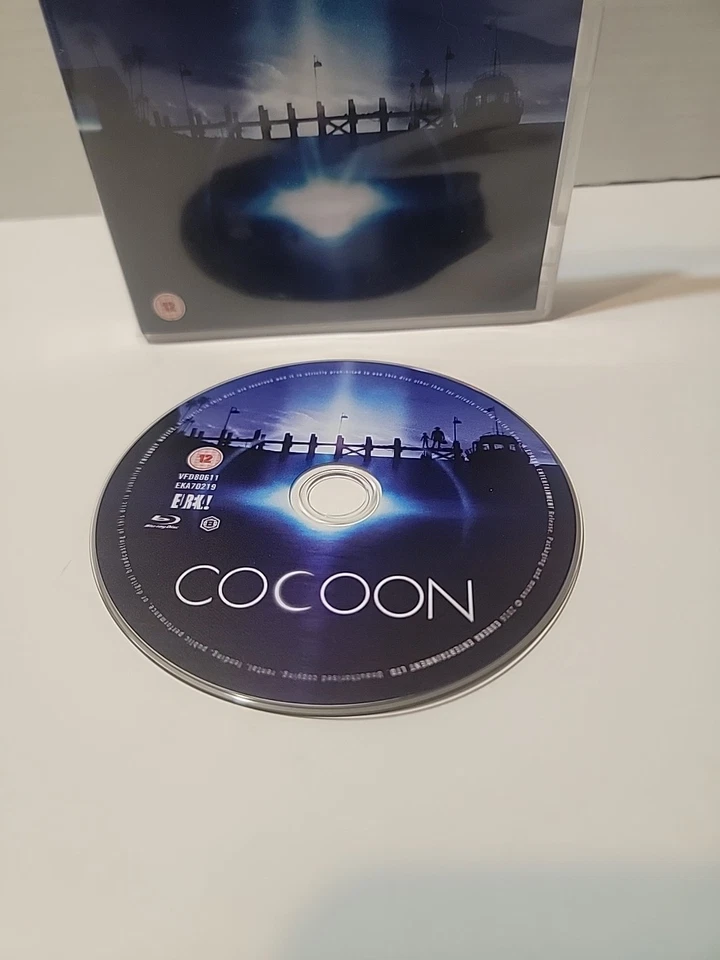 Cocoon [1985, Blu-ray] Eureka  REGION B UK Import.  Special Edition - Commentary Foto 2 de 4