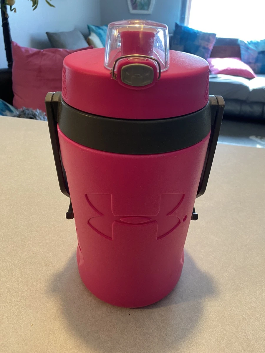 Under Armour Thermos 64 oz Water Bottle Jug Canteen Thermos Fence Hanger  PINK