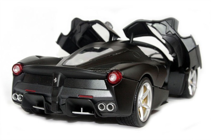 LA FERRARI F70 HYBRID MATT BLACK 1/18 DIE CAST BY HOT WHEELS BLY53