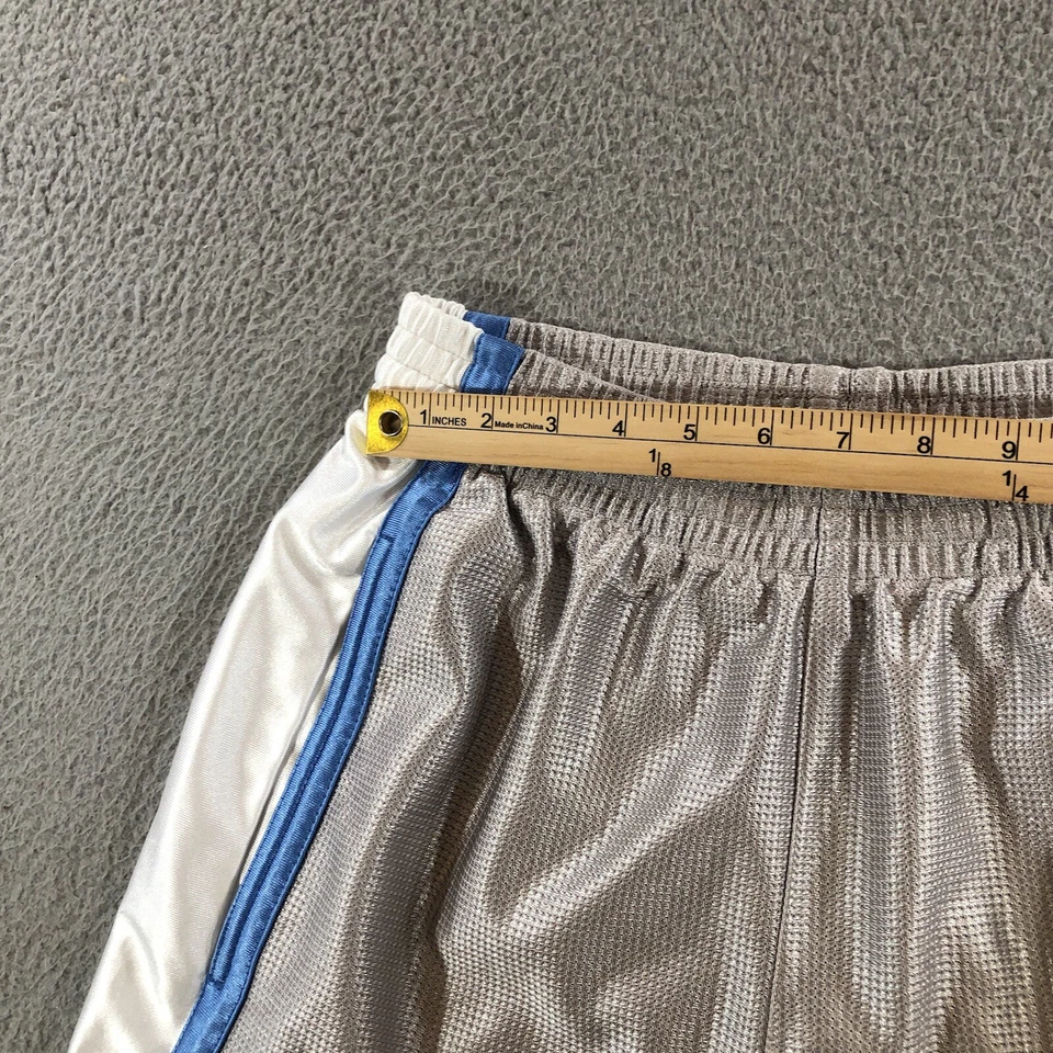 Pantalones Cortos de Baloncesto Footlocker De Colección Para Hombre’s M Gris Y2K Foto 2 de 4