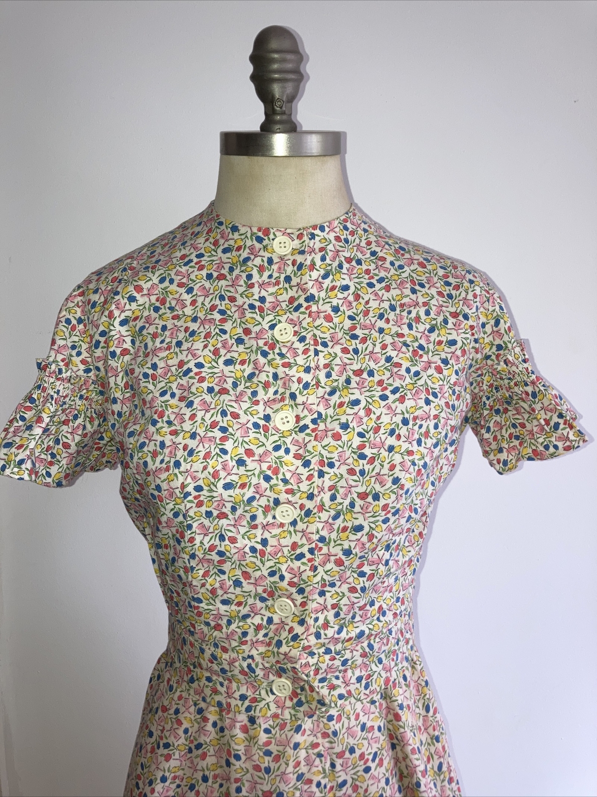 1950s Vintage Windmill Character Print Cotton Sun Dress & Top, Small, Goodwood? 4