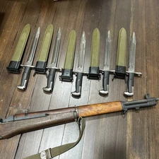 Original M1 Garand bayonet US marked w/ E-US scabbard also fits 1903 1903A3 NICE