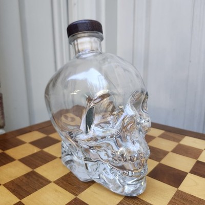 Crystal Head Vodka 750 ML Glass Skull Bottle Excellent Condition Cleaned