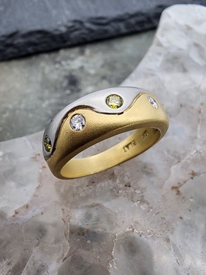 18k .750 Gold & Platinum Champagne Diamond Band Sz 6 Ring Au 25117 