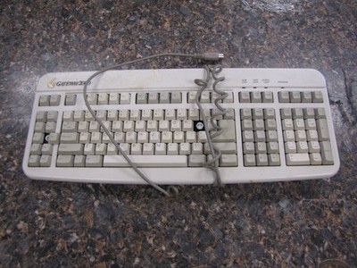 Vintage 1991 Gateway 2000 Keyboard Mechanical Model 2189014-00-211