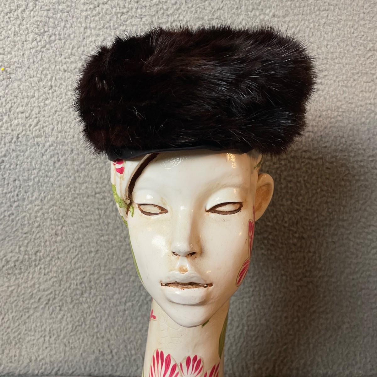 Vintage Gertz Long Island Genuine Mink Fur Pillbox Hat Brown Red Satin Lining Vintage Mink Fur Pillbox Hat Made by Coralie 1950s - Etsy main image 3