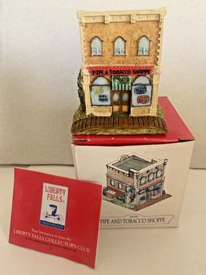 New Open Box Vintage Liberty Falls Pipe and Tobacco Shoppe AH98 1994*