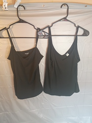 #ad 2 Old Navy Women#x27;s Tank Tops Black Top On Left Size M Top On Right Size S $7.00