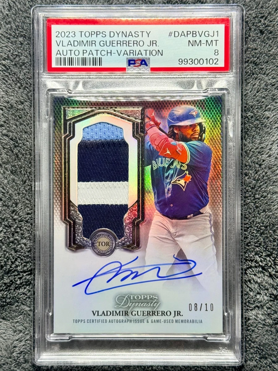 Topps Vladimir Guerrero Baseball Autographed Sports Trading Cards