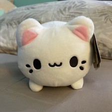 Aurora - Small White Tasty Peach - 7" Custard Meowchi - Stuffed Animal
