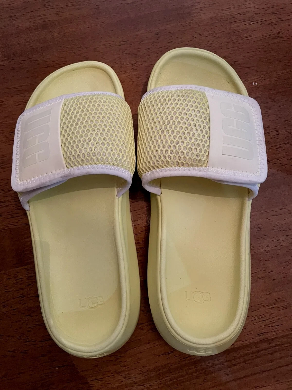 sandalo donna ugg light slide 8. leggermente indossato. giallo brillante