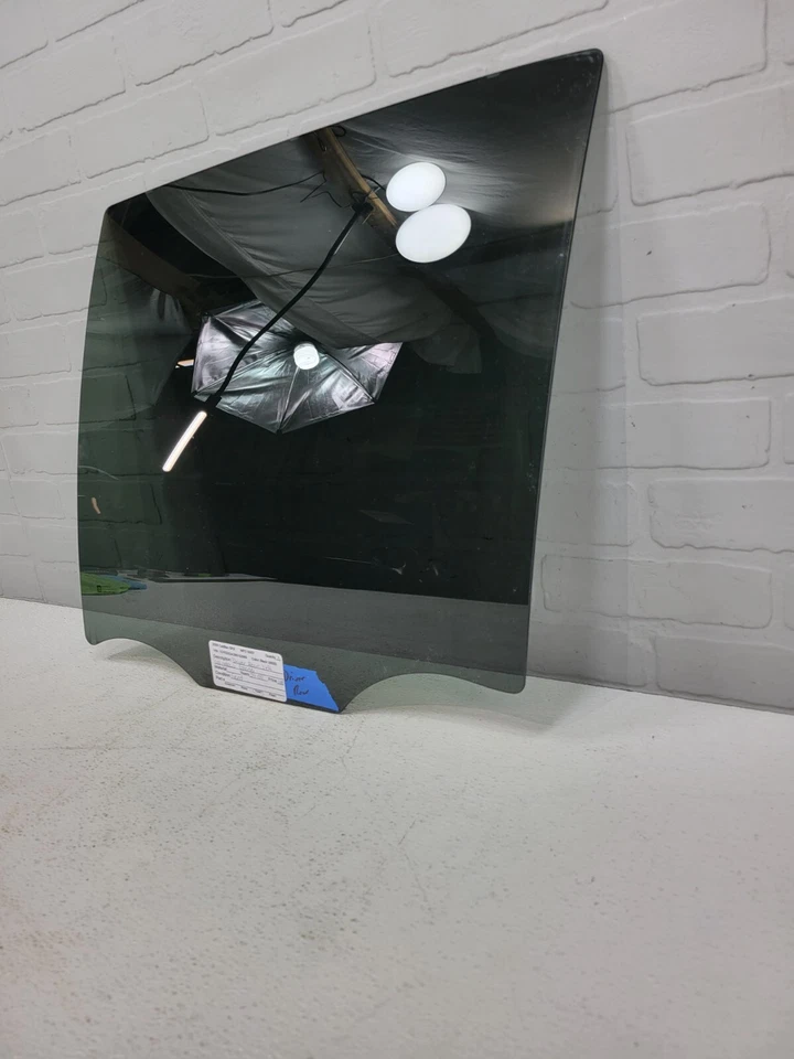 2004-2009 Cadillac SRX Rear Driver Left Door Window Glass OEM Black — 第 4/4 张图片