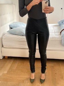 legging cuir maje