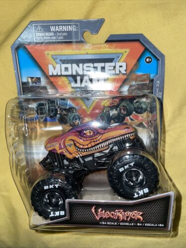 Monster Jam Truck 1:64 VELOCIRAPTOR (Series 32) - Picture 1 of 5