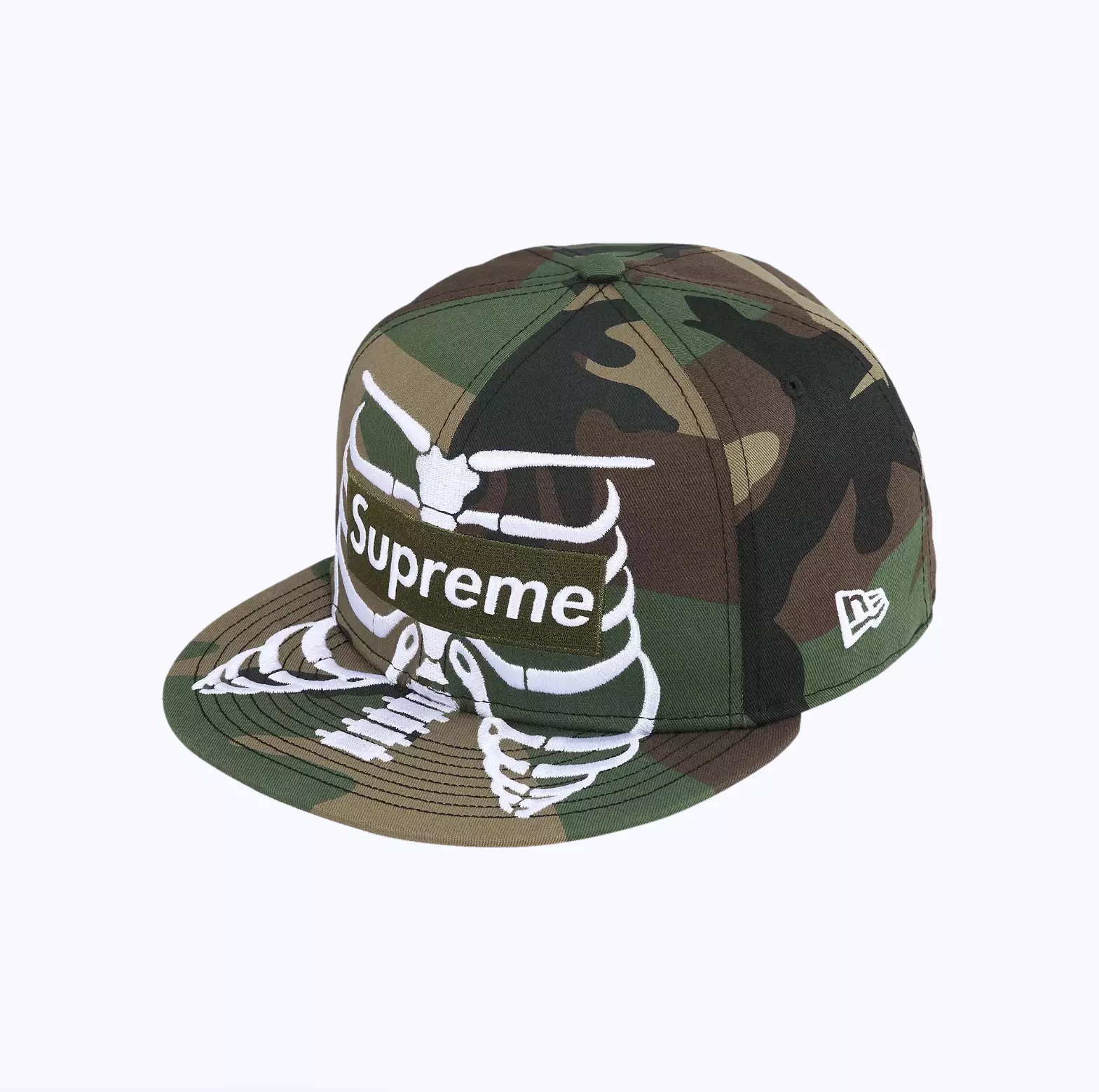 Chapeau ajusté Supreme x New Era Bones Box Logo 59FIFTY   Taille 7 5/8   Woodland Camo
