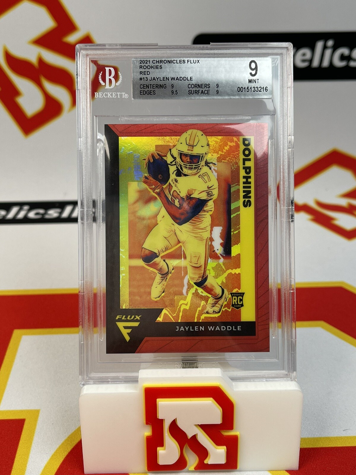Jaylen Waddle Panini Chronicles Flux Rookies #FX13 Red