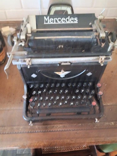 Mercedes Typewriter Black Circa 1920, Mercedes Office Machines Zella-Mehlis