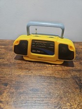 Vintage Street Beat Mini Boom Box Radio PR-18 AM/FM Yellow 1996
