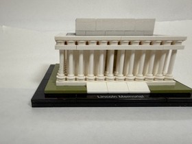 LEGO Architecture Lincoln Memorial 21022  Complete