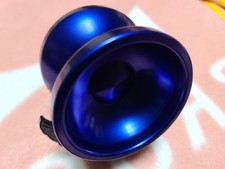 mowl Q Yo-Yo Used Excellent Condition with Box  Pouch
