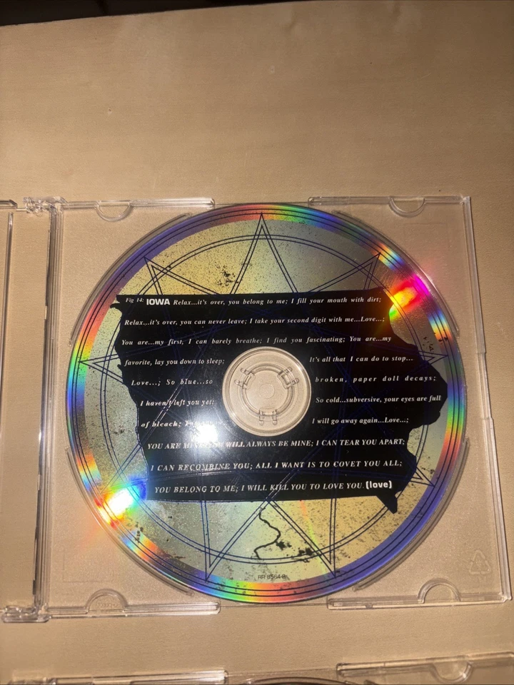 Slipknot CDs Iowa Album 2001 & Slipknot Álbum 1999 Lot of 2 Heavy Metal Foto 2 de 4