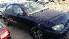 Retroviseur gauche (ou coque) Kia SEPHIA