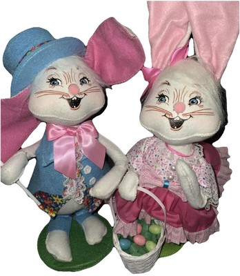 Annalee Lot of 2 Easter Boy 2019 Girl 2020 12'' Bunny Rabbits Spring Parade *READ