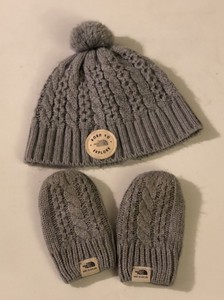 north face infant hat and mittens