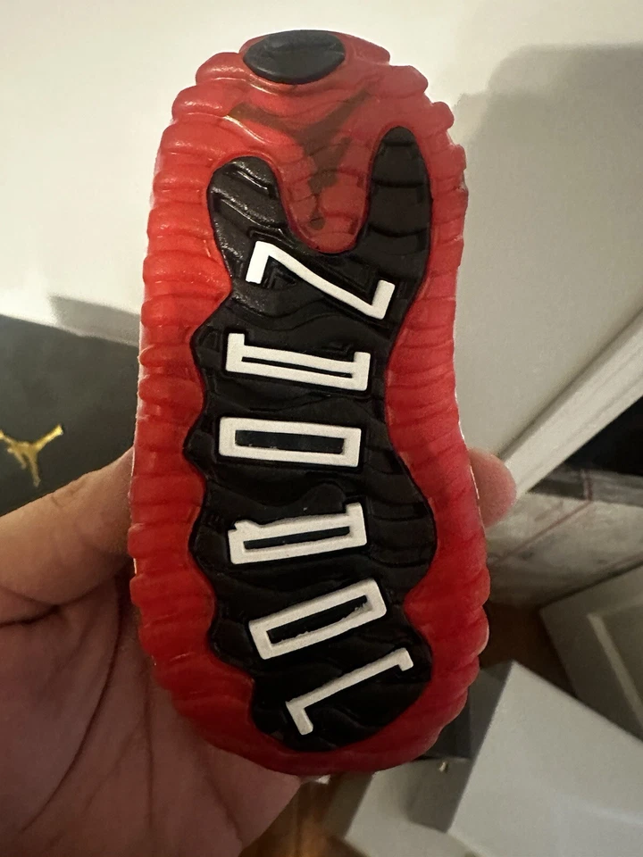 Jordan ретро 11 «выведенный» размер 4C  - Изображение 2 из 4
