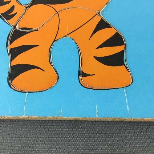 Vintage 1965 Walt Disney Productions Wooden 10 Piece Tigger and Drum Puzzle - Picture 6 of 9