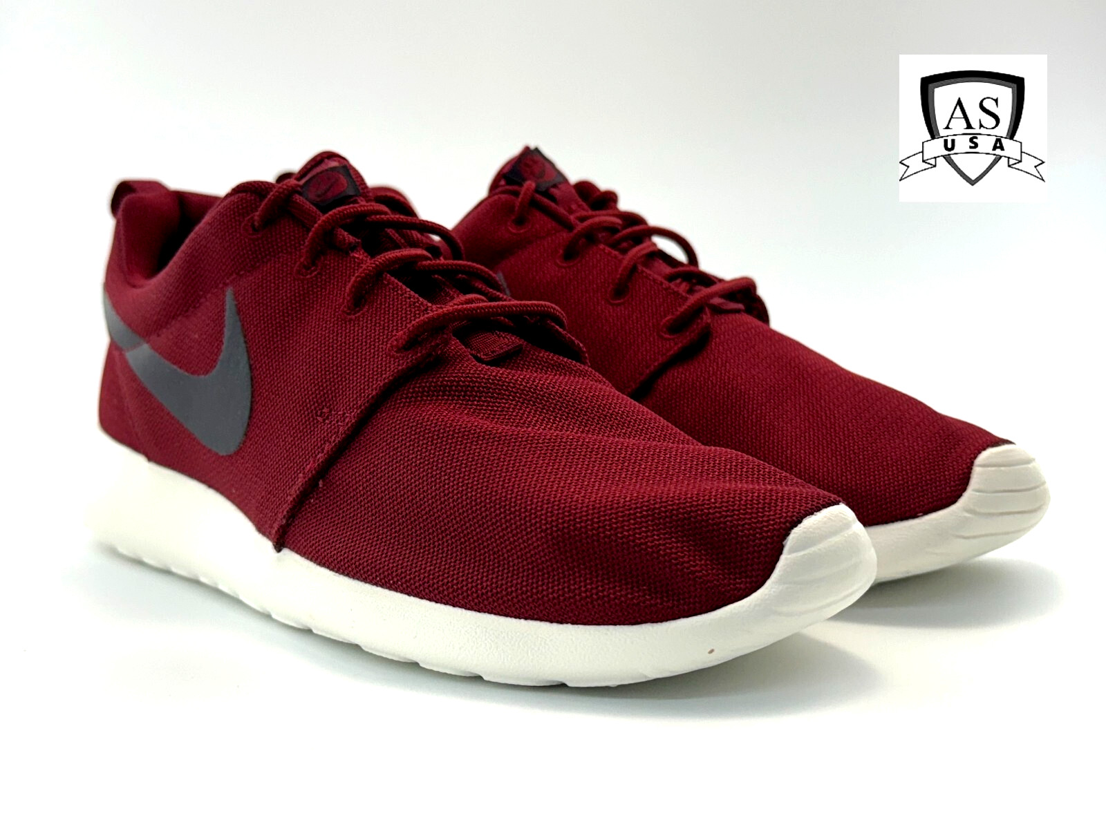 Nike Roshe One Team Red Burgundy Ash-Sail Men's Size 8, 9 NIB (511881-613)