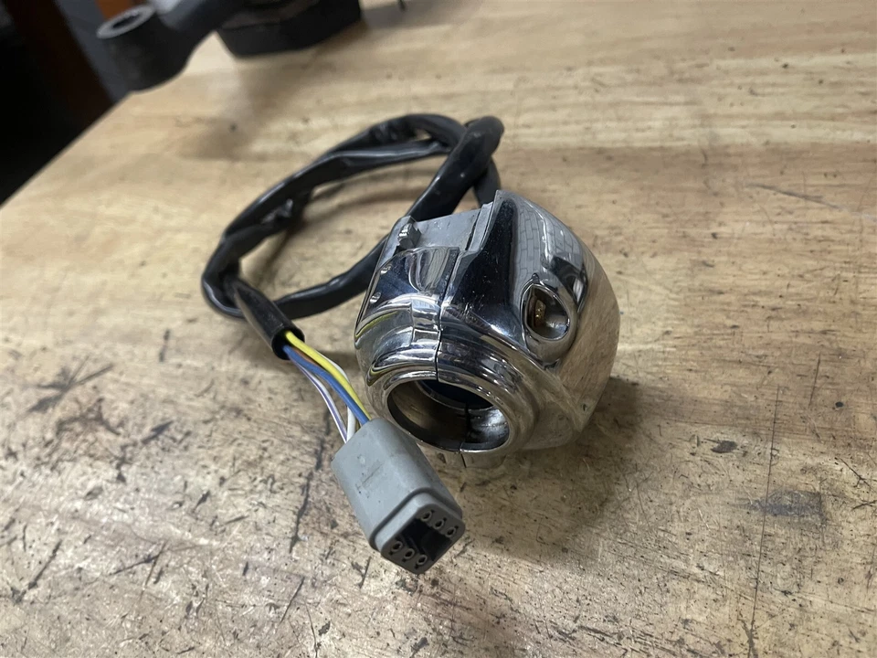 Harley Davidson Dyna Super Glide Low Rider Fat 00-08 chrome Left Bar Switch lamp - Image 3 of 3