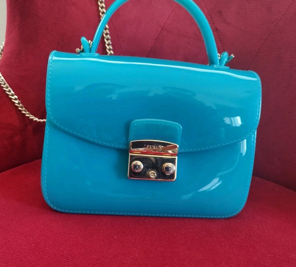 Bandolera Pretty Furla Verde Goma Mini Candy Bon Bon Verde Esmeralda Foto 3 de 4