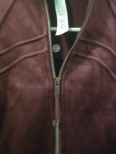 Lululemon Womens Define Jacket Velvet Soft Two Way Stretch Size 2 slim NWT - Picture 6 of 11